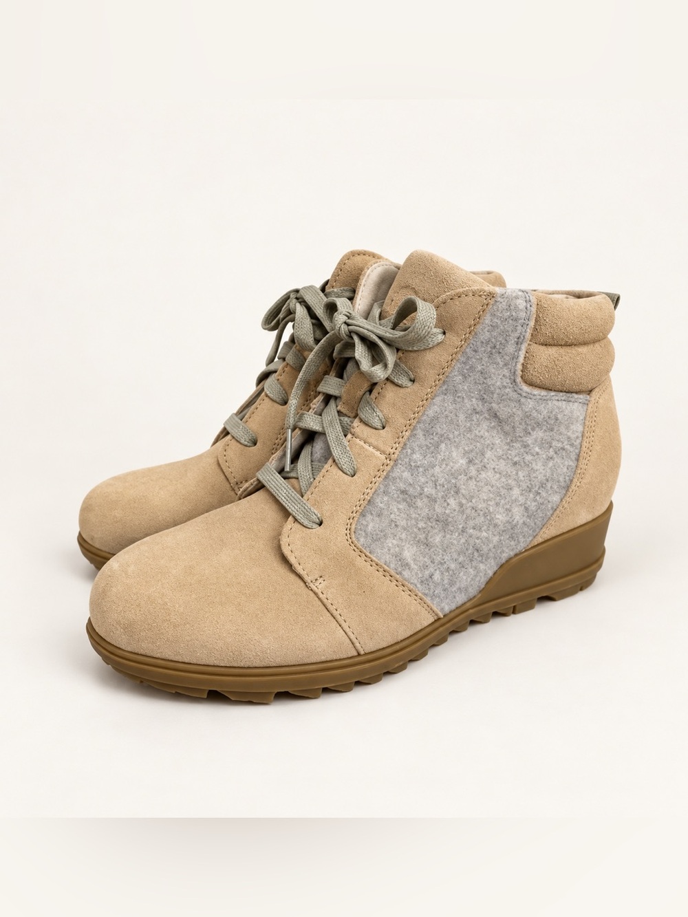 Sorel Women’s Evie Ankle Boots sz 9 Waterproof Suede NEW #A43
